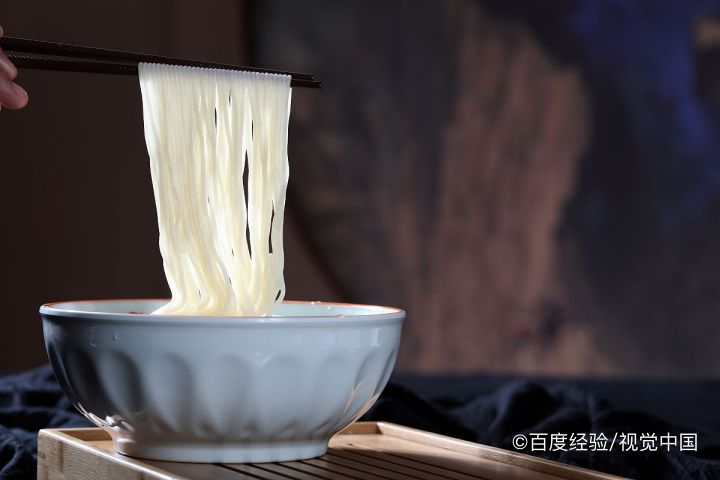 麻油红菜面条怎么做
