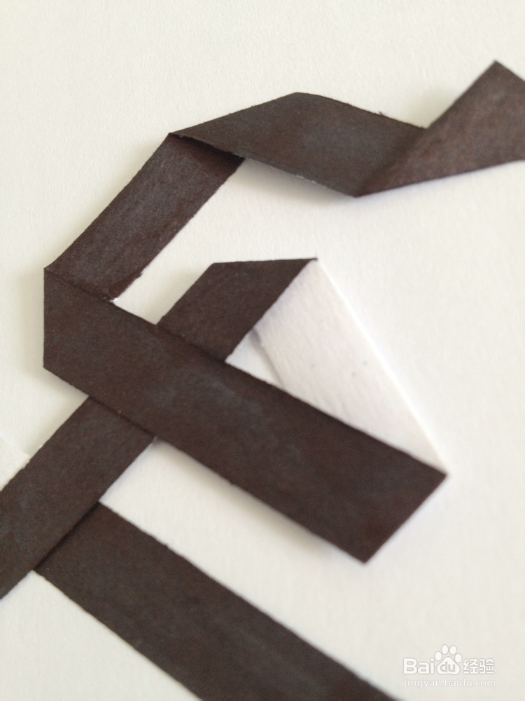 完全用纸条折出的“生日快乐”