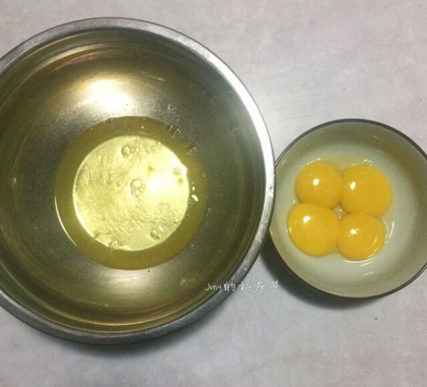 原味戚风蛋糕卷