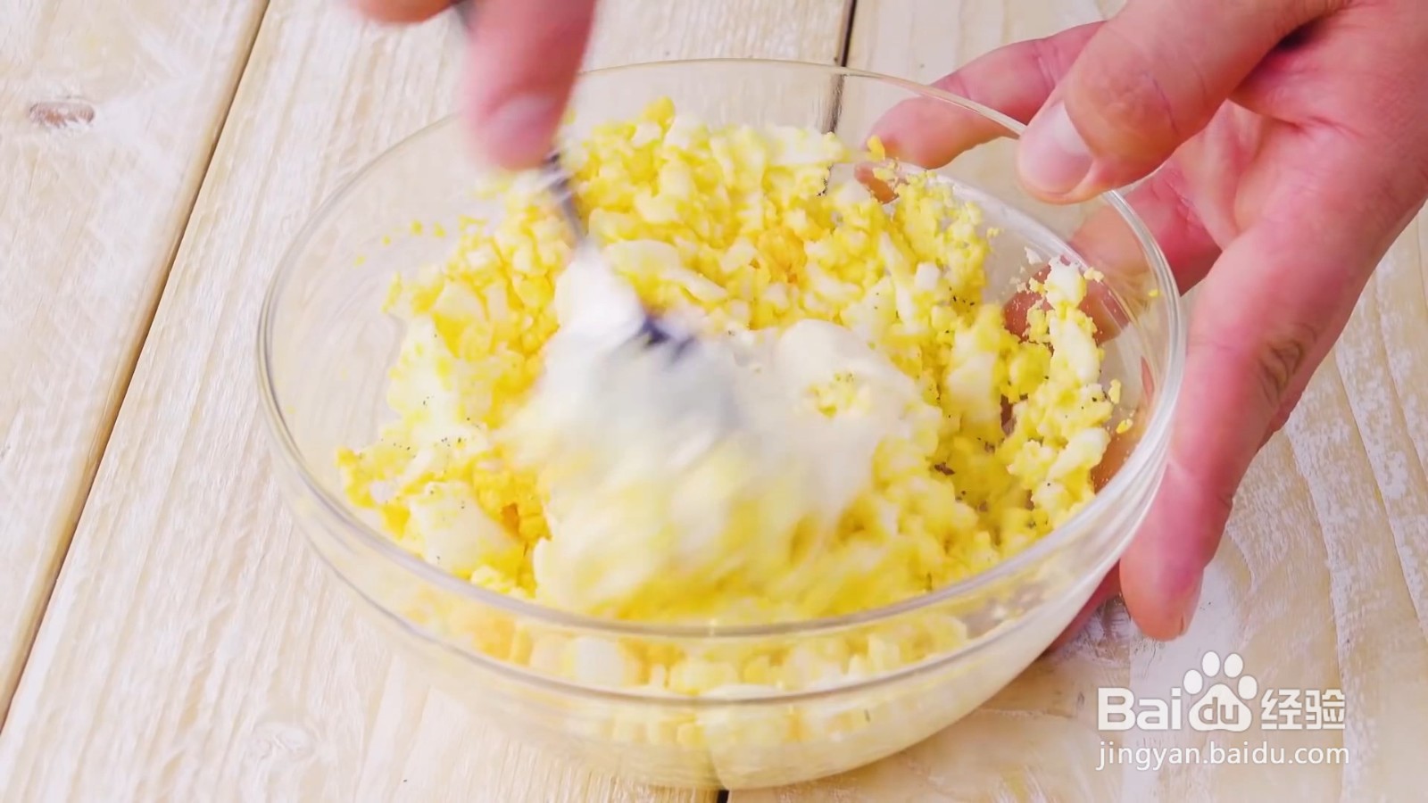 怎么制作吐司蛋培根卷