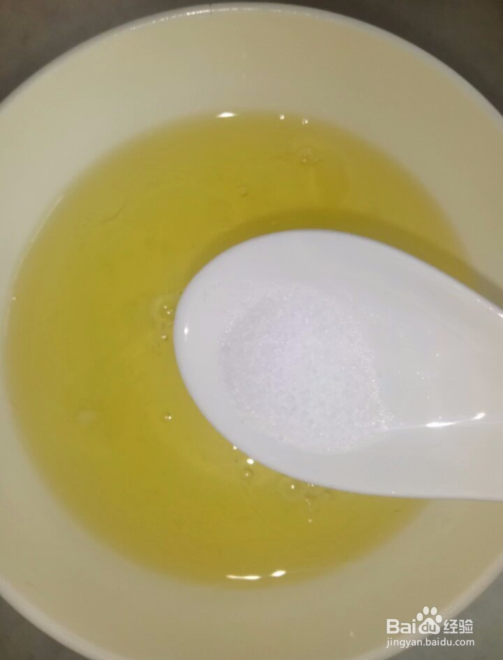 如何制作双色蛋卷?