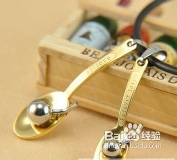 最有爱的圣诞节礼物;意境情侣吊坠