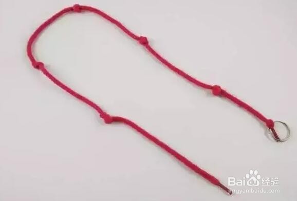 下水道堵了,她随手丢进两块药片就疏通了!