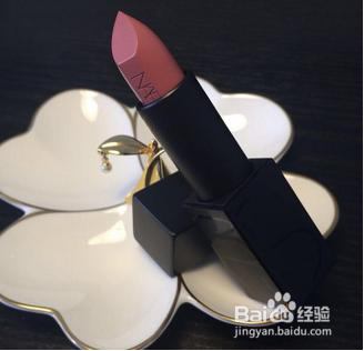 口红哪个牌子好,分享三个滋润型口红品牌