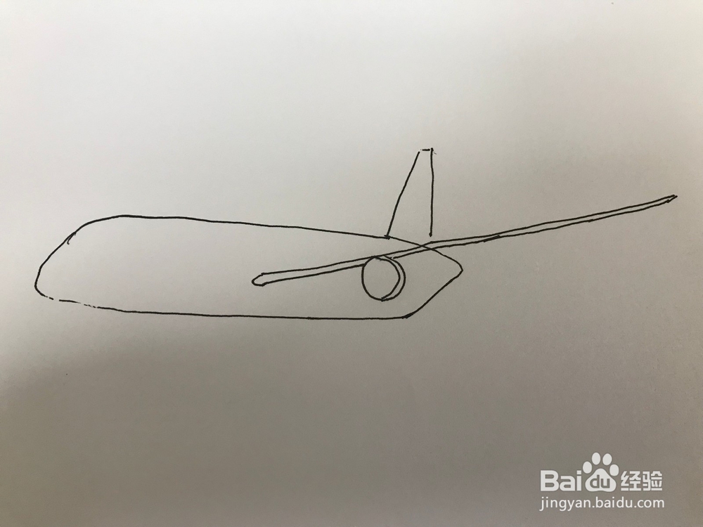 画一个简易飞机客机2