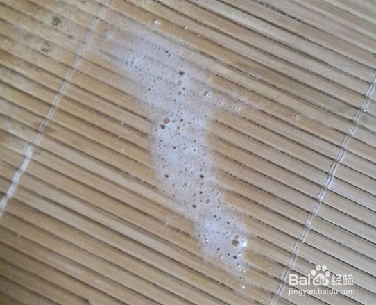 狗狗吐白沫怎么办?狗狗吐白沫是什么原因?