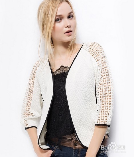 穿着动感鲜活才让人有印象深刻