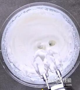 如何制作雪顶咖啡蜡烛?