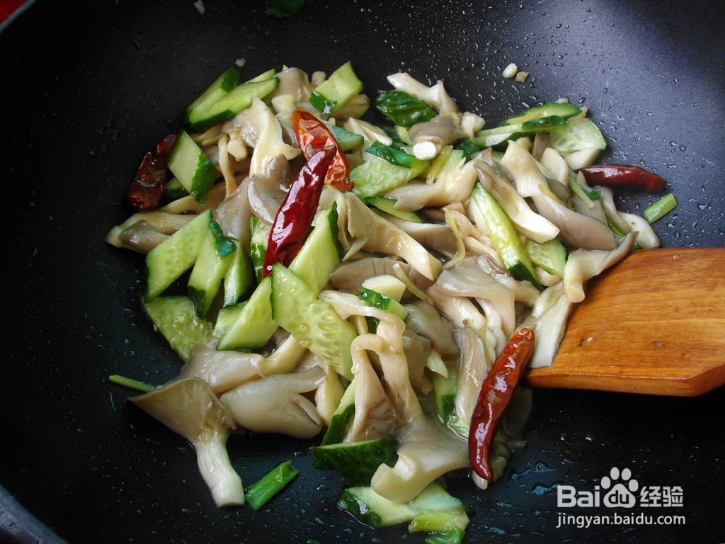 素炒平菇的简单做法