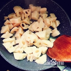 健康养生佳品【糖醋藕丁】的做法