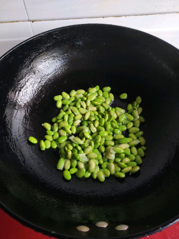 榨菜肉丝炒毛豆