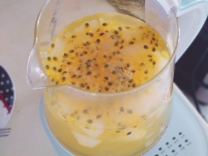 怎么做百香果雪梨冰糖水