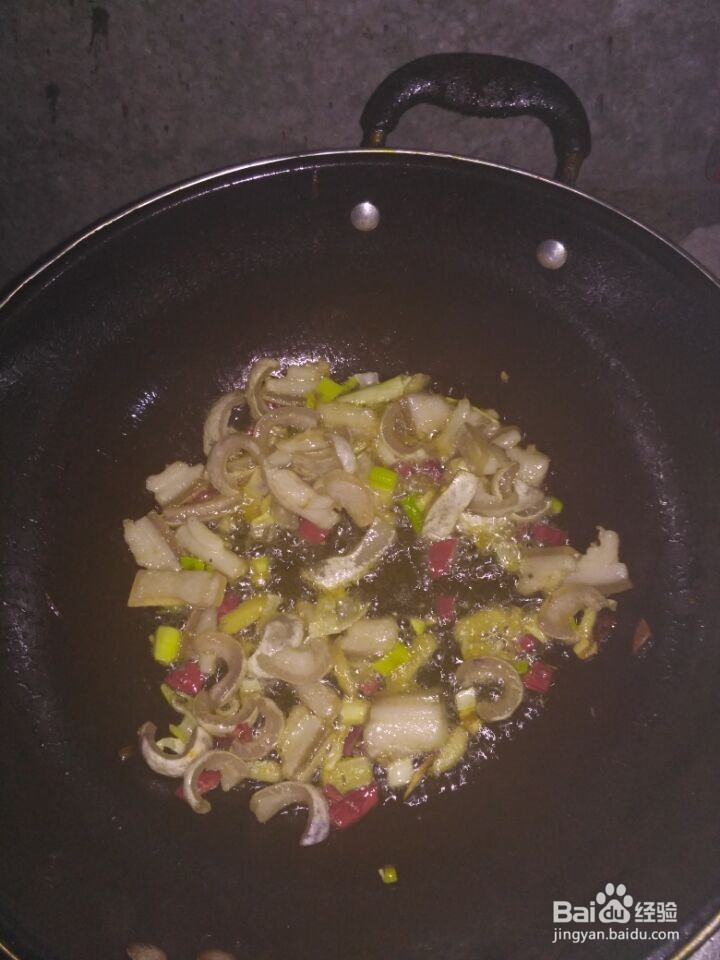 家庭小炒菜花，方便简单的猪肉清炒花菜方法