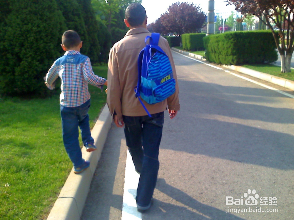 怎样孩子发挥想象力--走“平衡木”