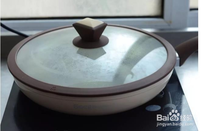 香软绵滑,酱香浓郁的酱烧茄子