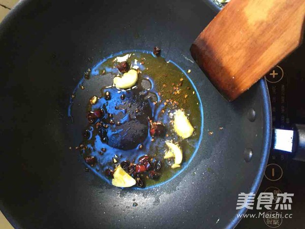 韭菜炒鸡蛋的做法