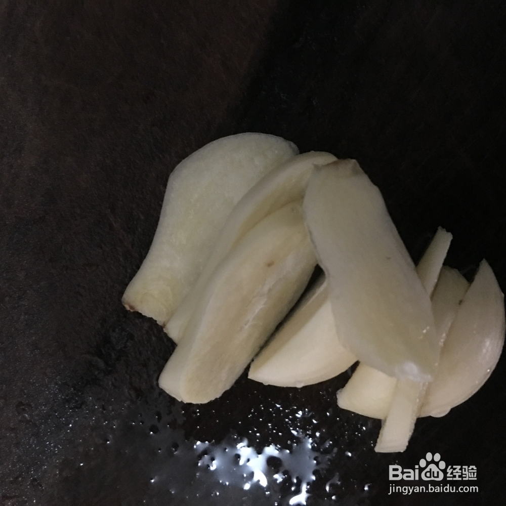 香菇新做法：香菇焖鸭肉