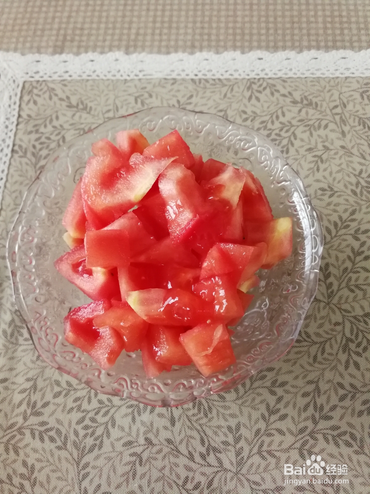 巧去西红柿皮