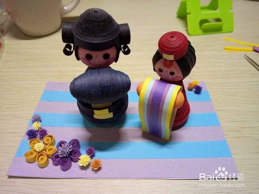 制作手工立体衍纸小人偶