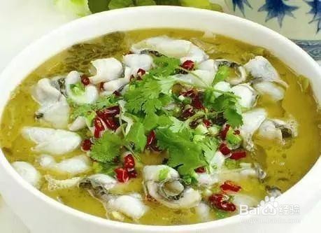 鱼头炖酸菜怎么做好吃