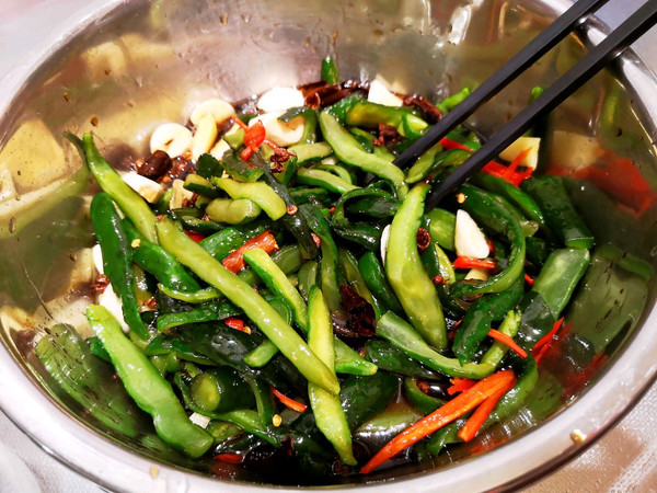 黄瓜条你不每餐l来点儿吗