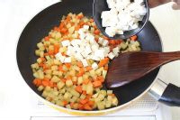 汉中裤带扯面的做饭