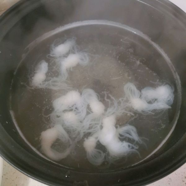 麻麻辣辣钵钵鸡