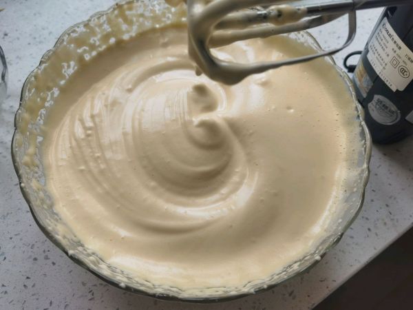 老式无水坚果蛋糕