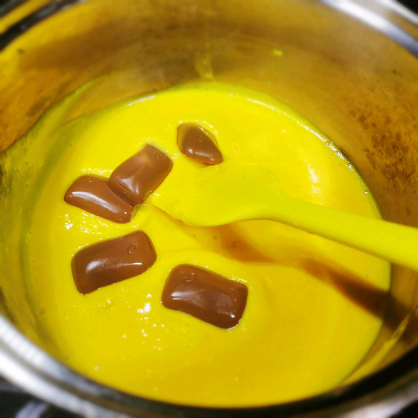 意式手工开心果巧克力冰淇淋