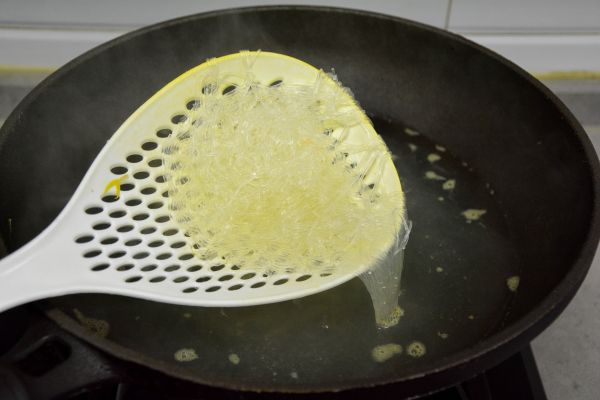 凉拌芹菜豆芽粉丝