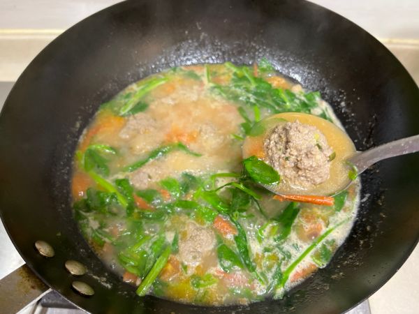 番茄牛肉丸子汤