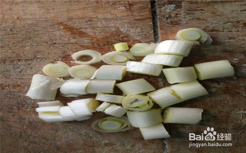 排骨炖萝卜的简单做法