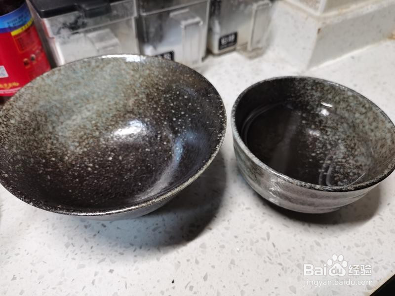 砂锅三杯生蚝焗鸡的做法