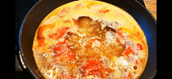 西红柿鸡蛋疙瘩汤