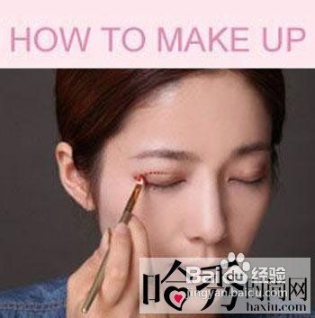 复古红唇妆的画法步骤