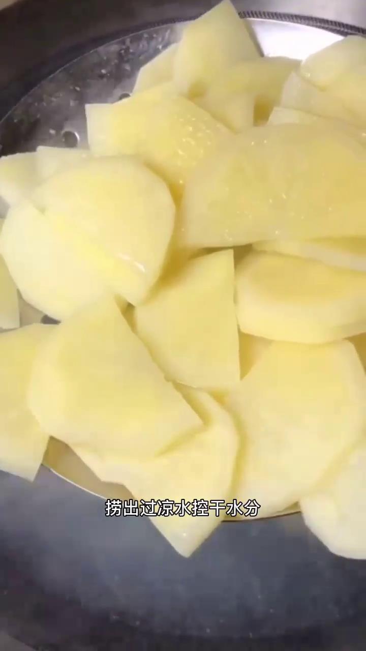 如何做青椒土豆片