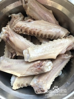 酱香鸭翅制作过程