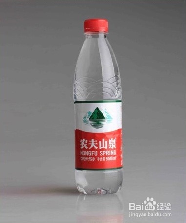 怎样用Photoshop快速抠出透明的矿泉水瓶