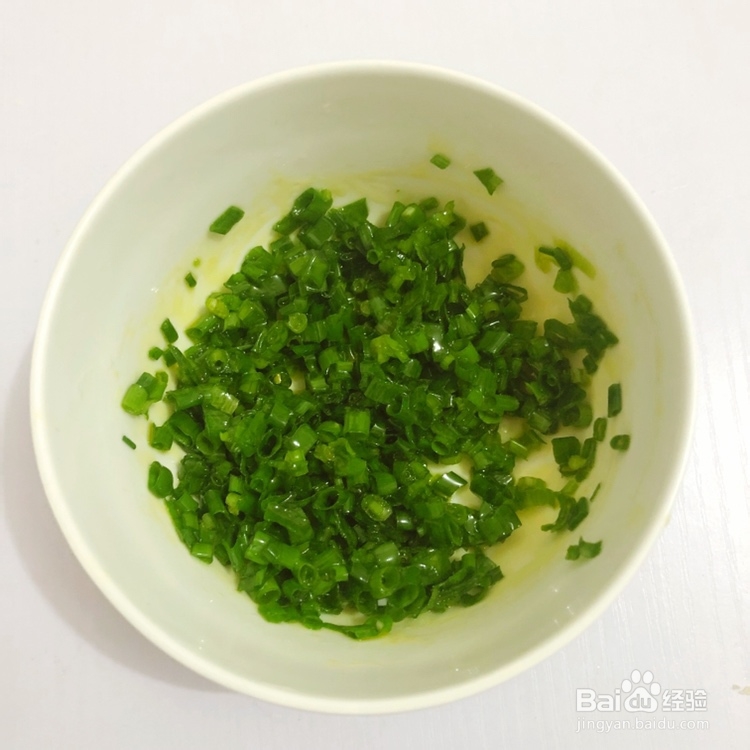 美味面包夹香肠的做法