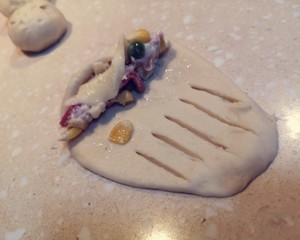 芝士培根玉米餐包的做法