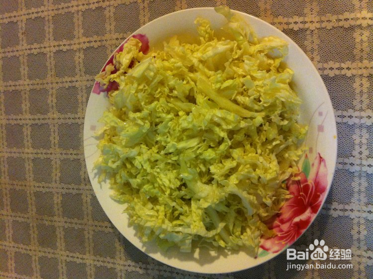 白菜烩饼丝的家常做法