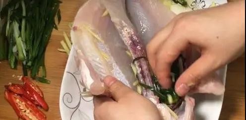 蒸鱼----清蒸鲈鱼
