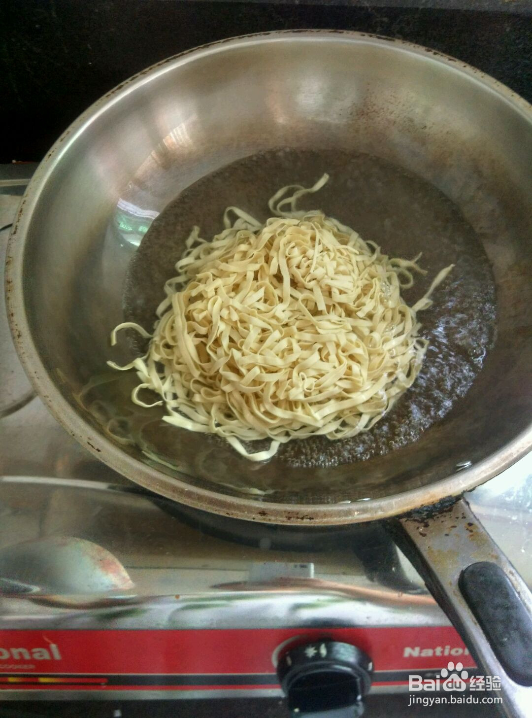 炸酱面的做法
