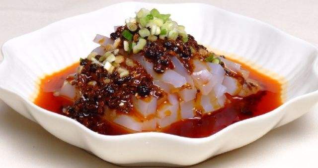 凉粉用什么材料做的