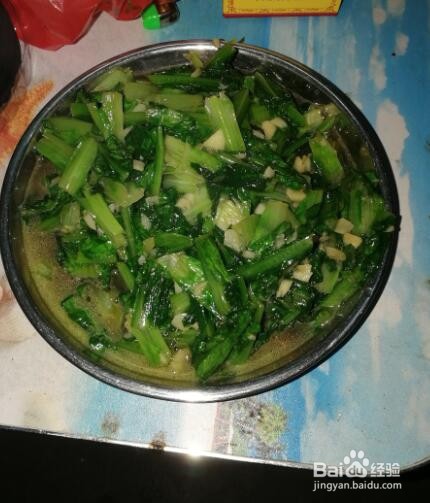 如何用电饭锅炒油麦?