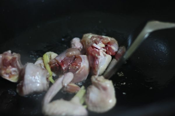 杂蔬菜咖喱鸡焖饭