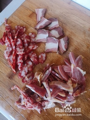 广式腊味煲仔饭怎么做