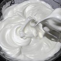 如何制作棉花蛋糕卷