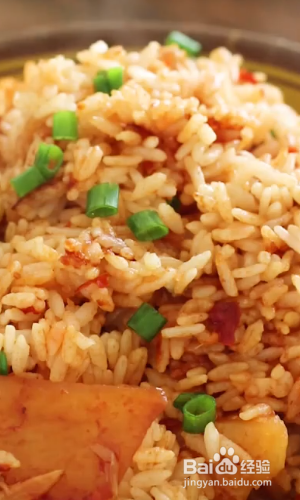 香喷喷的土豆焖饭怎么做