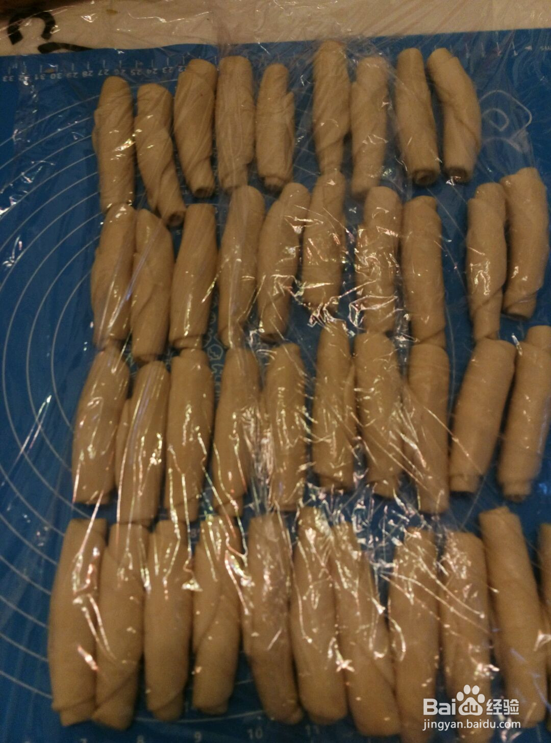 蛋黄酥饼的做法